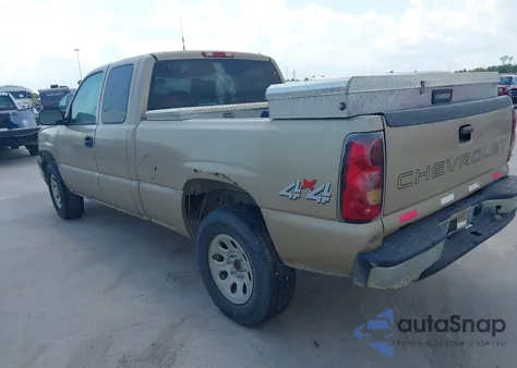 2006 Chevrolet Silverado 1500 Work Truck z USA, uszkodzony, nr VIN 1GCEK19V16E126450